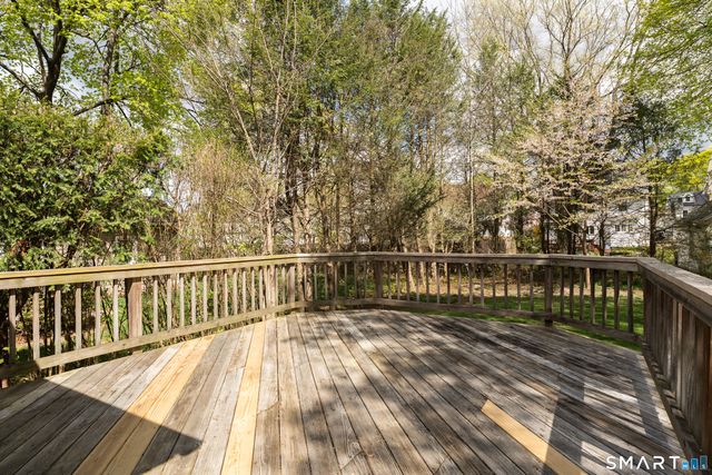 27 Ardmore Street, Hamden, CT 06517