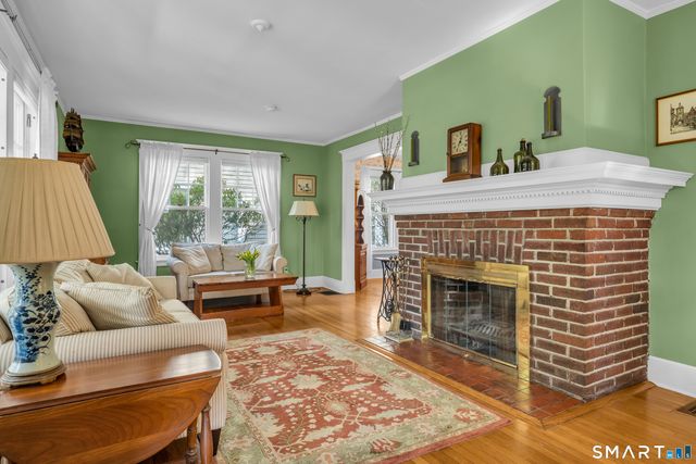 27 Ardmore Street, Hamden, CT 06517