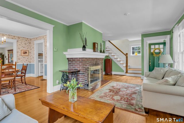 27 Ardmore Street, Hamden, CT 06517