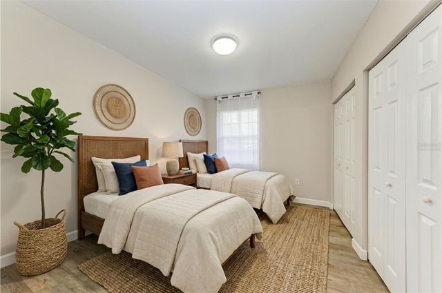 1195 VILLAGIO CIRCLE 101, Sarasota, FL 34237