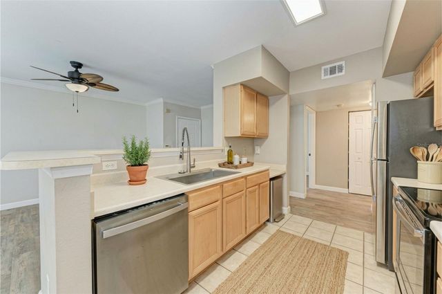 1195 VILLAGIO CIRCLE 101, Sarasota, FL 34237
