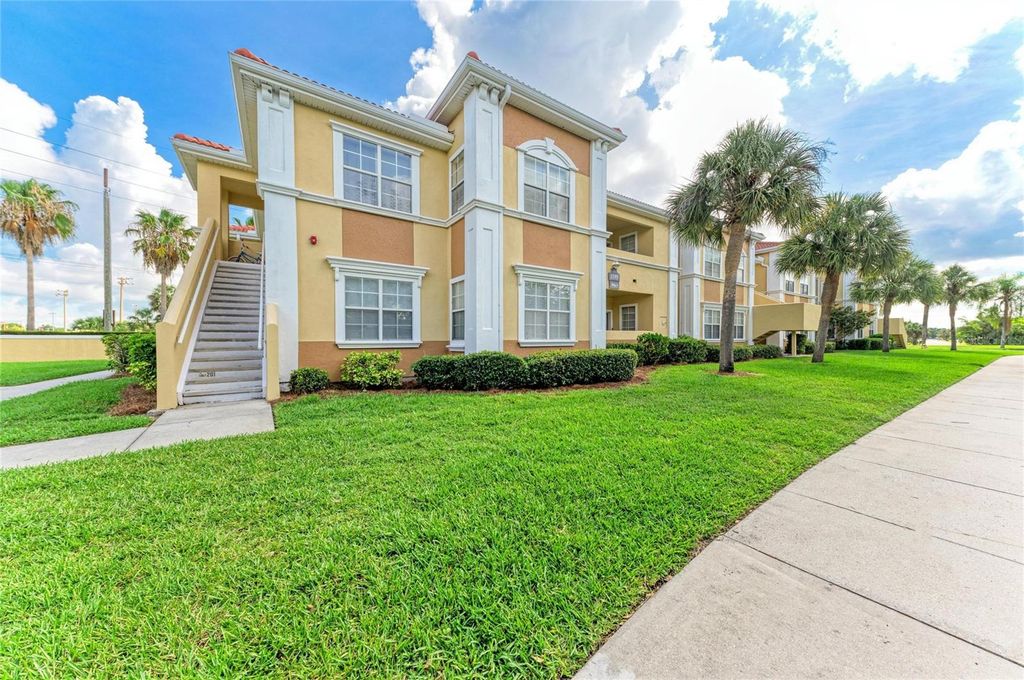 1195 VILLAGIO CIRCLE 101, Sarasota, FL 34237