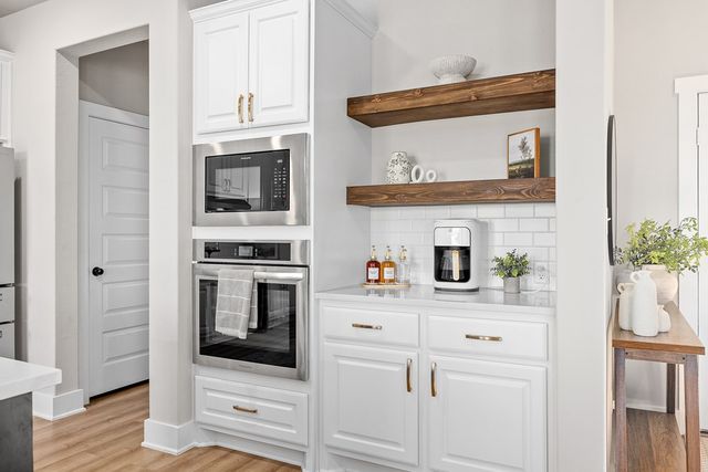 135 Lone Oak, Kerrville, TX 78028