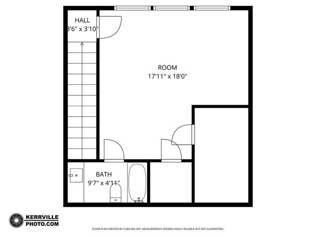 135 Lone Oak, Kerrville, TX 78028