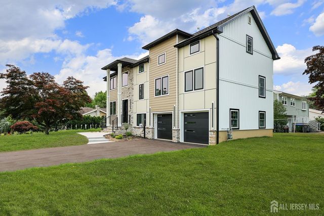 141 Lund Avenue, Edison, NJ 08820