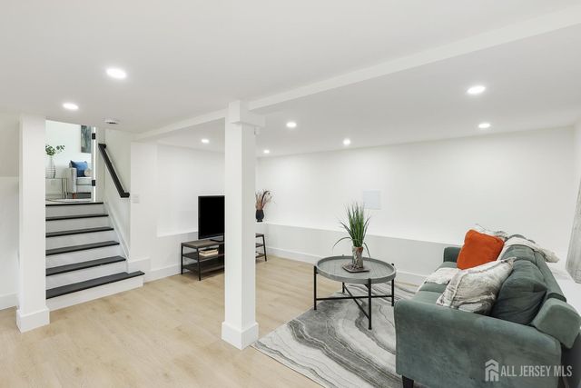 141 Lund Avenue, Edison, NJ 08820