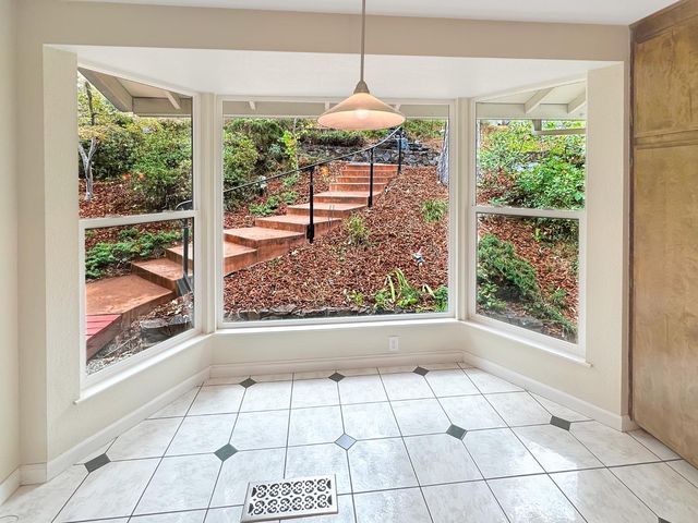 529 Greenwood Dr, Meadow Vista, CA 95722