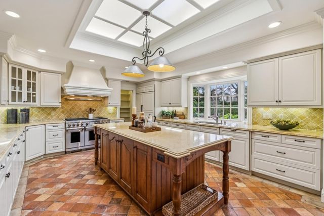 58 Deodora Drive, Atherton, CA 94027