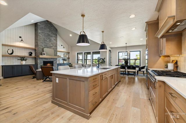 14857 Elk Spring St, Caldwell, ID 83607