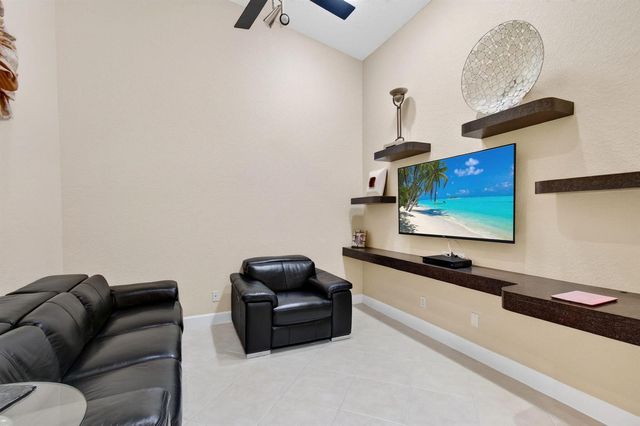 2096 STONINGTON Terrace, West Palm Beach, FL 33411