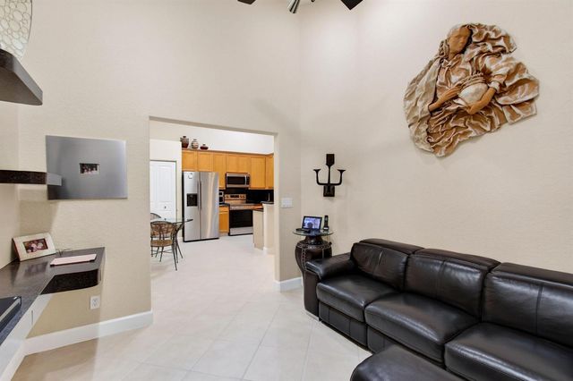 2096 STONINGTON Terrace, West Palm Beach, FL 33411