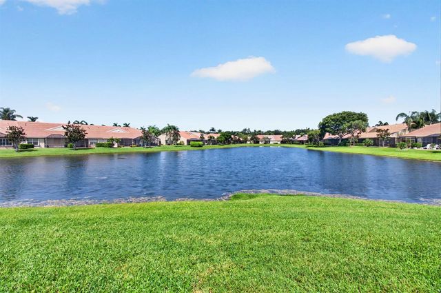 2096 STONINGTON Terrace, West Palm Beach, FL 33411