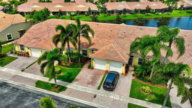 2096 STONINGTON Terrace, West Palm Beach, FL 33411