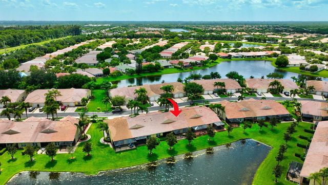2096 STONINGTON Terrace, West Palm Beach, FL 33411