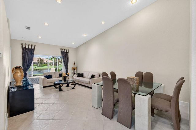 2096 STONINGTON Terrace, West Palm Beach, FL 33411