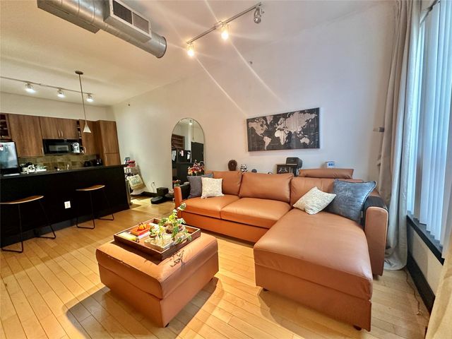 1901 Post Oak Boulevard 3606, Houston, TX 77056