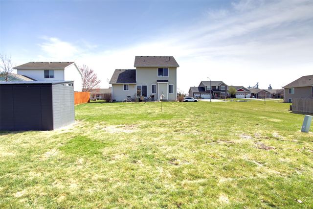 600 Sycamore Drive NW, Bondurant, IA 50035
