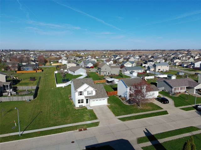 600 Sycamore Drive NW, Bondurant, IA 50035