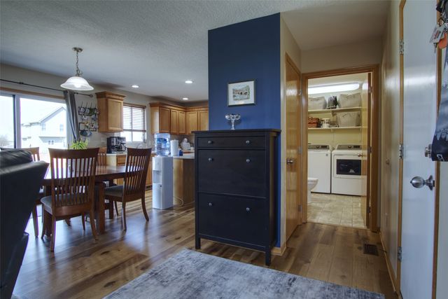 600 Sycamore Drive NW, Bondurant, IA 50035