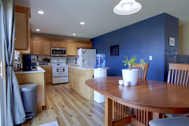 600 Sycamore Drive NW, Bondurant, IA 50035