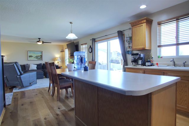 600 Sycamore Drive NW, Bondurant, IA 50035