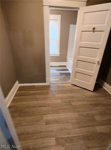 2031 Robin Street 4, Lakewood, OH 44107