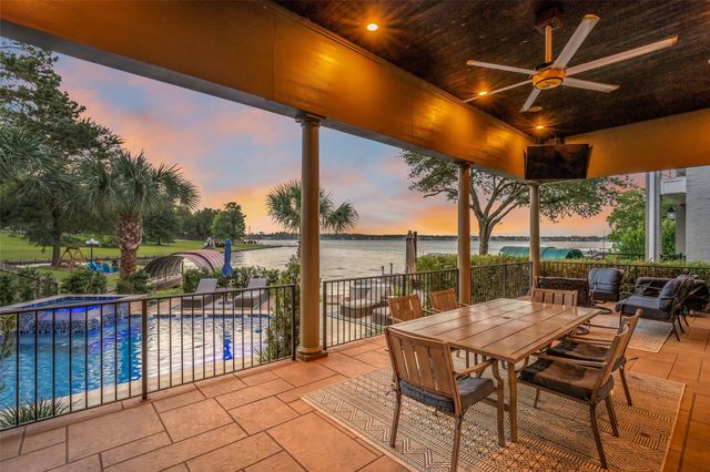 4210 Windswept Drive, Montgomery, TX 77356