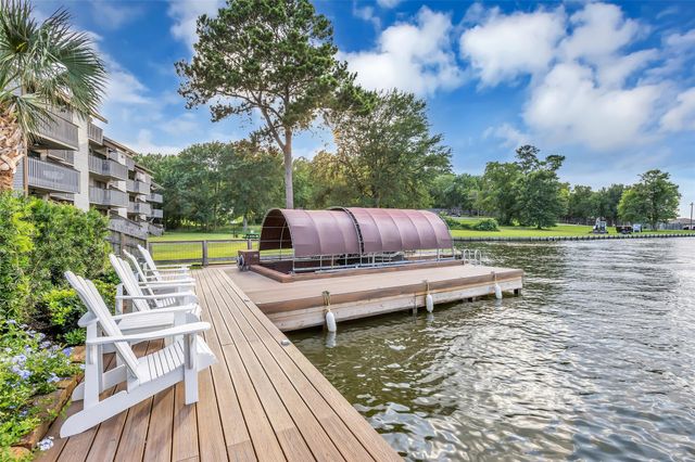 4210 Windswept Drive, Montgomery, TX 77356