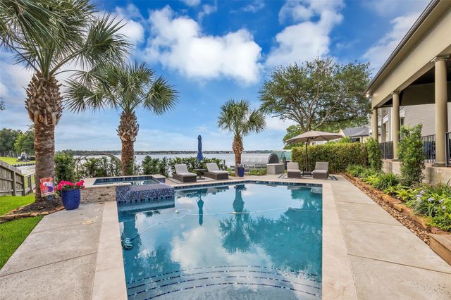 4210 Windswept Drive, Montgomery, TX 77356