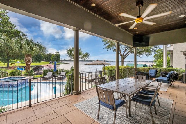 4210 Windswept Drive, Montgomery, TX 77356