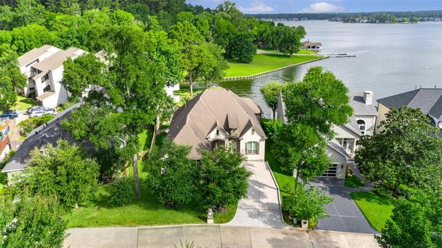 4210 Windswept Drive, Montgomery, TX 77356