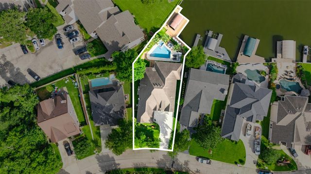 4210 Windswept Drive, Montgomery, TX 77356