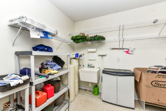 8888 Stoney Meadow Boulevard, Avon, IN 46123