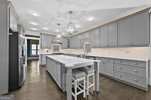 860 CRAMAC Drive, Lawrenceville, GA 30046