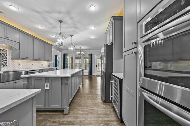 860 CRAMAC Drive, Lawrenceville, GA 30046