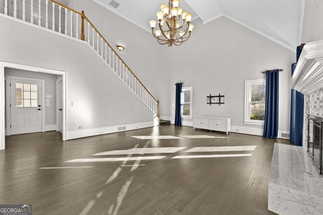 860 CRAMAC Drive, Lawrenceville, GA 30046