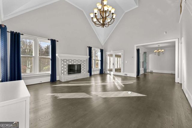 860 CRAMAC Drive, Lawrenceville, GA 30046