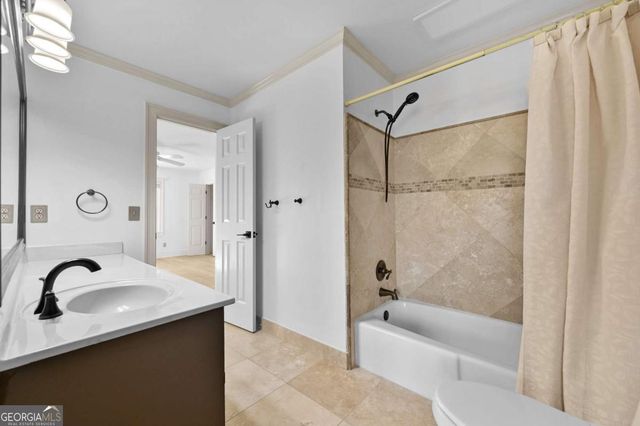 860 CRAMAC Drive, Lawrenceville, GA 30046