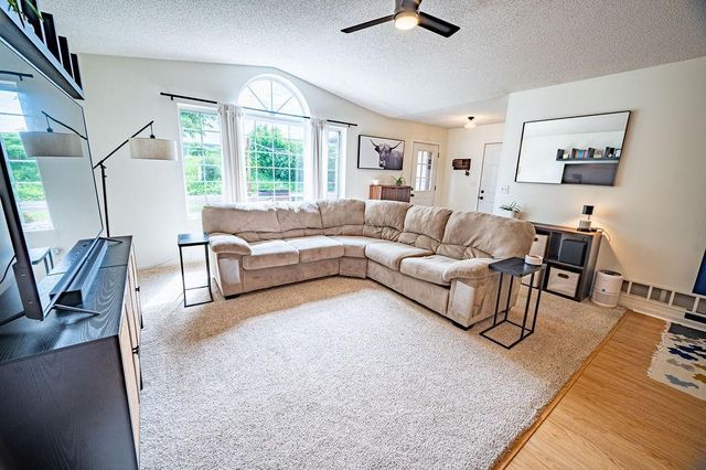 1352 Carriage Drive C, Hudson, WI 54016
