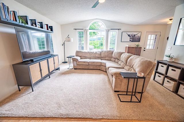 1352 Carriage Drive C, Hudson, WI 54016
