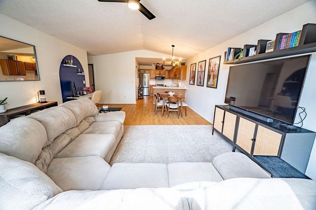 1352 Carriage Drive C, Hudson, WI 54016