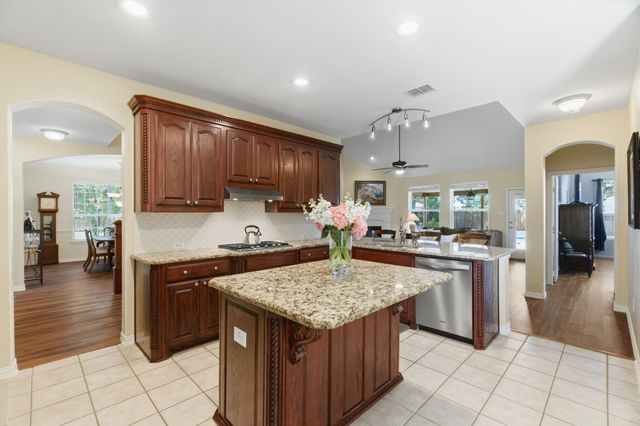 5225 Ponder Street, Fort Worth, TX 76244