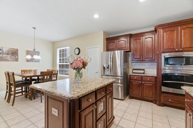 5225 Ponder Street, Fort Worth, TX 76244