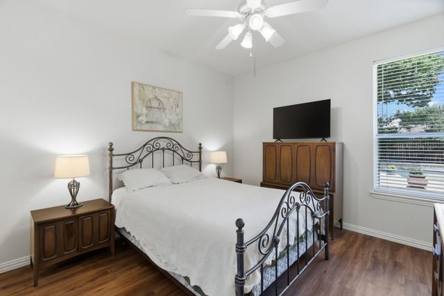 5225 Ponder Street, Fort Worth, TX 76244