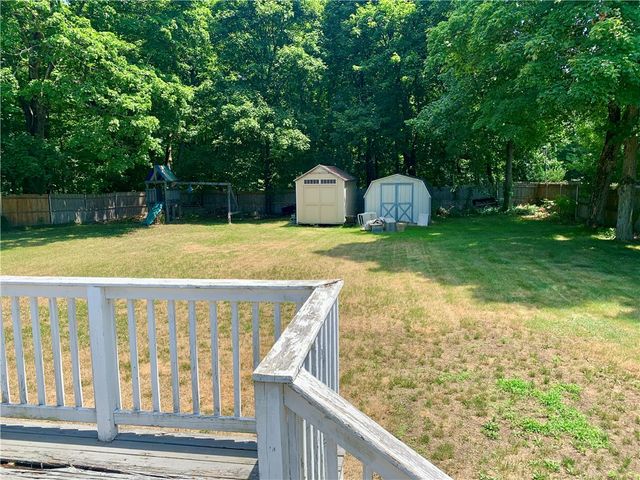 40 Esmond Street, Smithfield, RI 02917