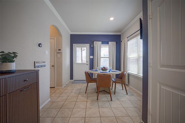 9220 Remington Drive, Aubrey, TX 76227