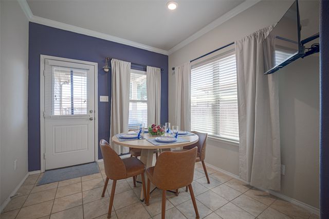 9220 Remington Drive, Aubrey, TX 76227