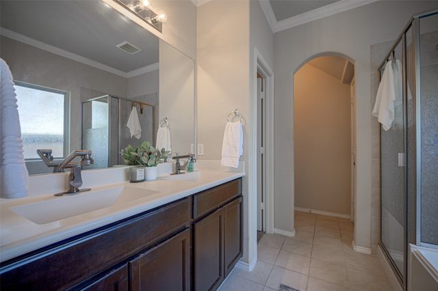 9220 Remington Drive, Aubrey, TX 76227