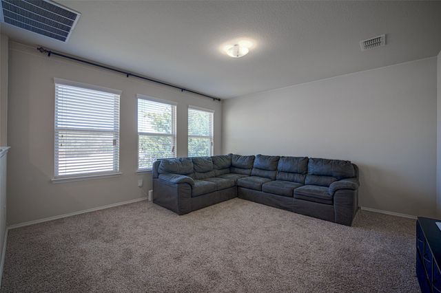 9220 Remington Drive, Aubrey, TX 76227