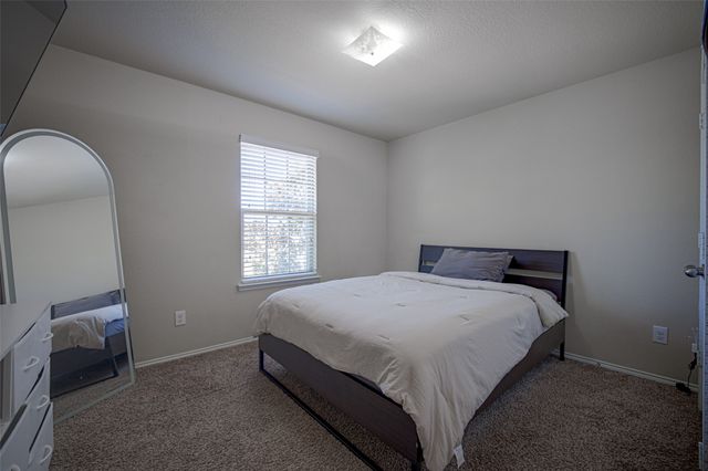 9220 Remington Drive, Aubrey, TX 76227